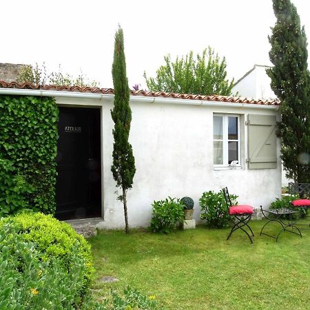 Le Clos Du Vieux Porche La Couarde-sur-Mer Exterior foto